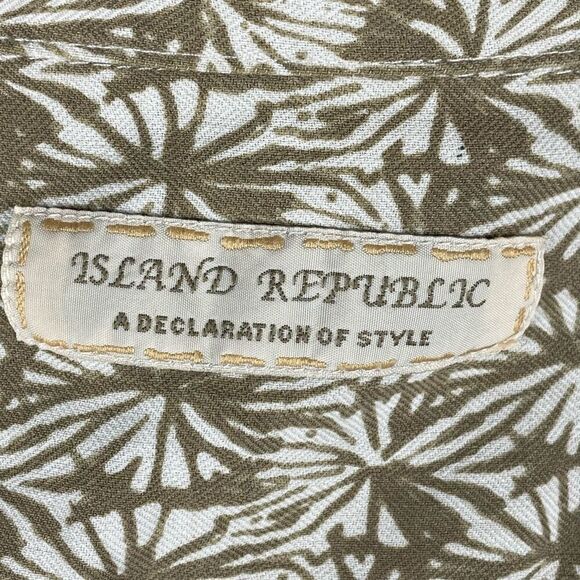 Island Republic 100% Silk Beachy Short Sleeve Button Down Shirt - Men’s XL - Picture 5 of 7